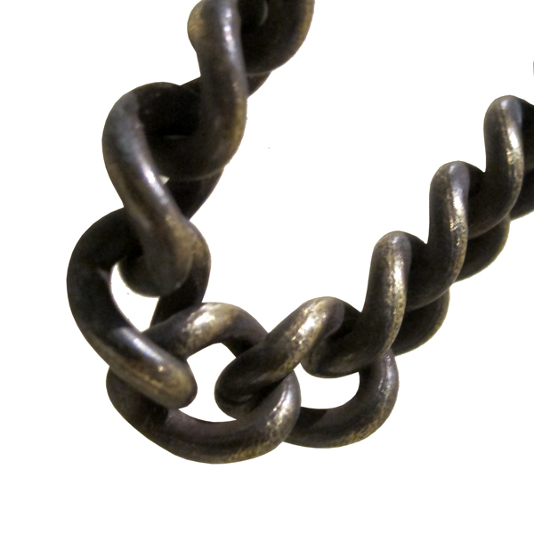 13-SWA001-Im-Slowly-Chain-4.jpg