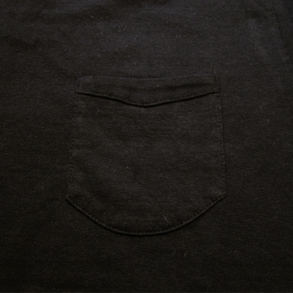 14-CT-044-POCKET-Tee-blk-3.jpg