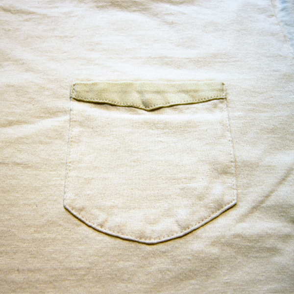 14-CT-044-POCKET-Tee-ntr-3.jpg