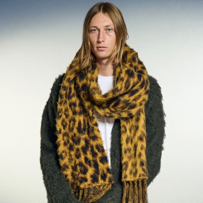 ONLINE STORE100240016-1.jpg.jpg