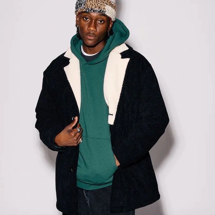 ONLINE STORE183590090_o2.jpg.jpg