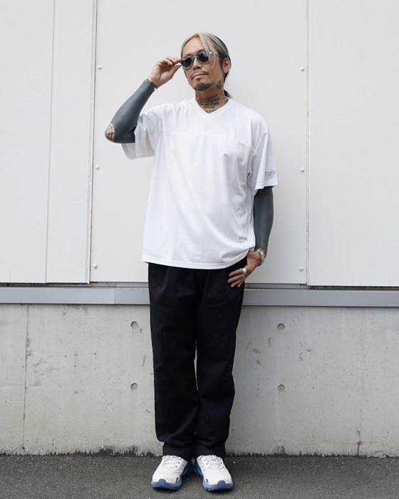 ONLINE STOREEA-2P-TSS-09.jpg.jpg