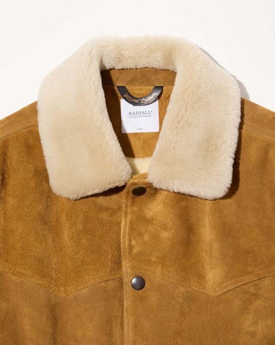 RAD-25AW-JK008-01_CAMEL-SUEDE_3-1638x2048.jpg
